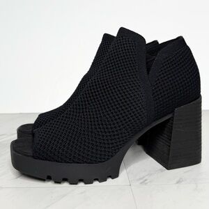 New! Eileen Fisher Collin Black Knit Peep Toe Bootie 7